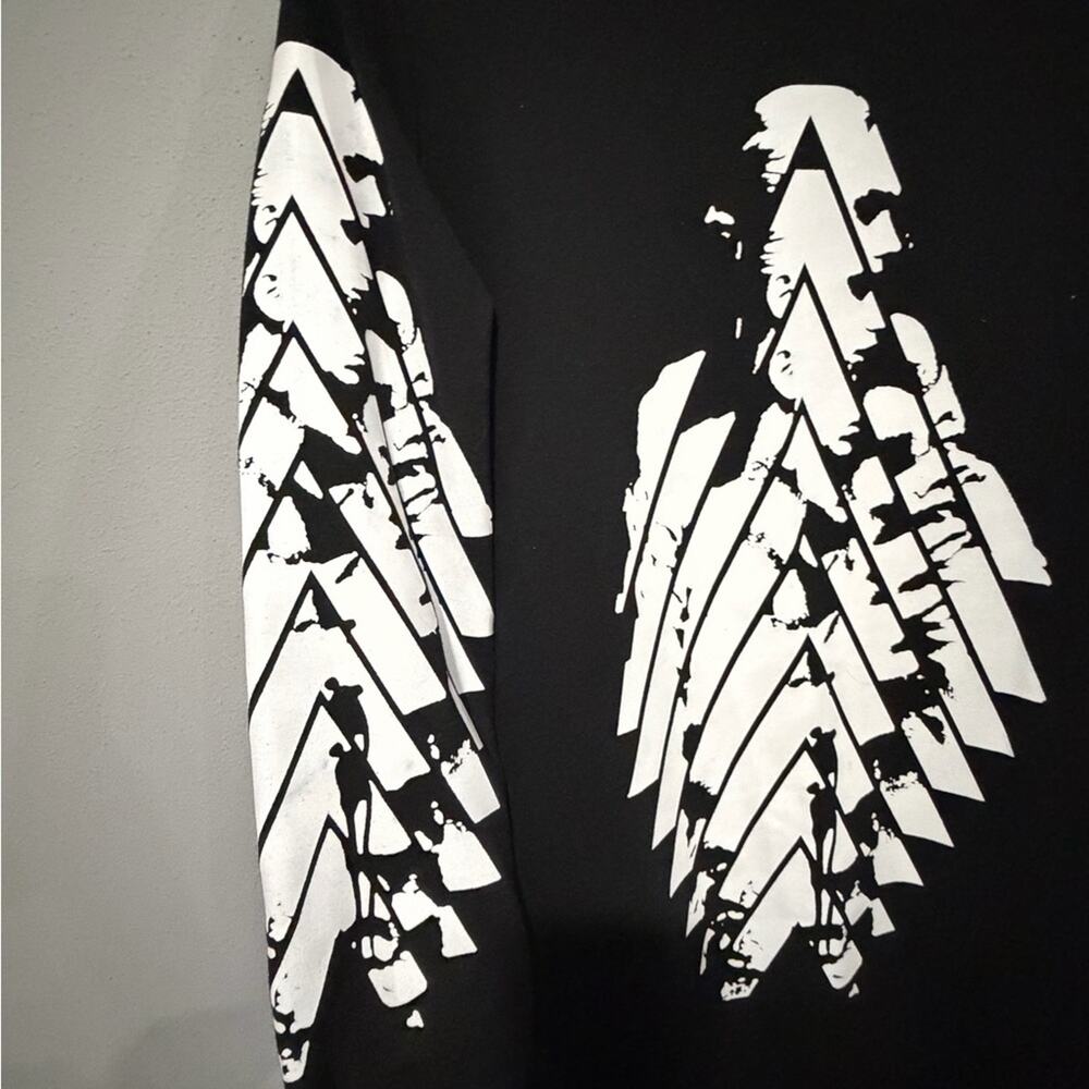 Korean Streetwear Graphic Sweatshirt Midi Dress with Pockets - Black/White - Med - Picture 4 of 9